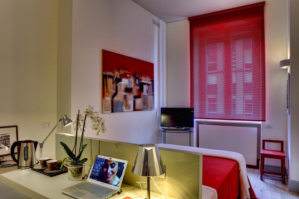 Casa Sotgiu Guest House Рим Стая снимка