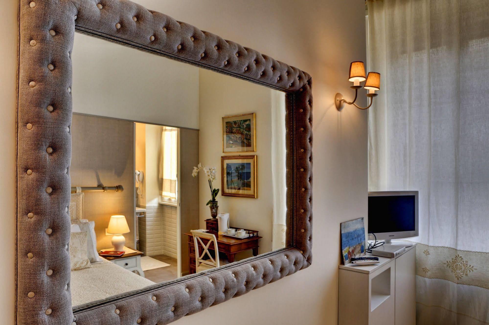Casa Sotgiu Guest House Рим Екстериор снимка